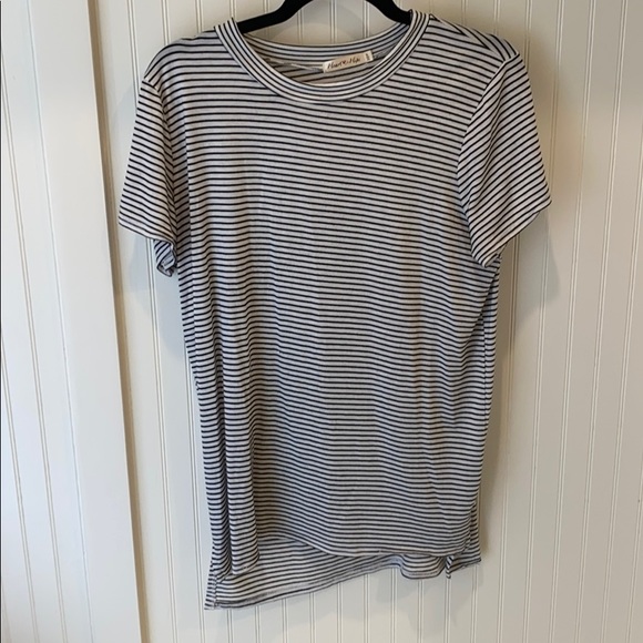 Heart & Hips Tops - Black and white high neck top